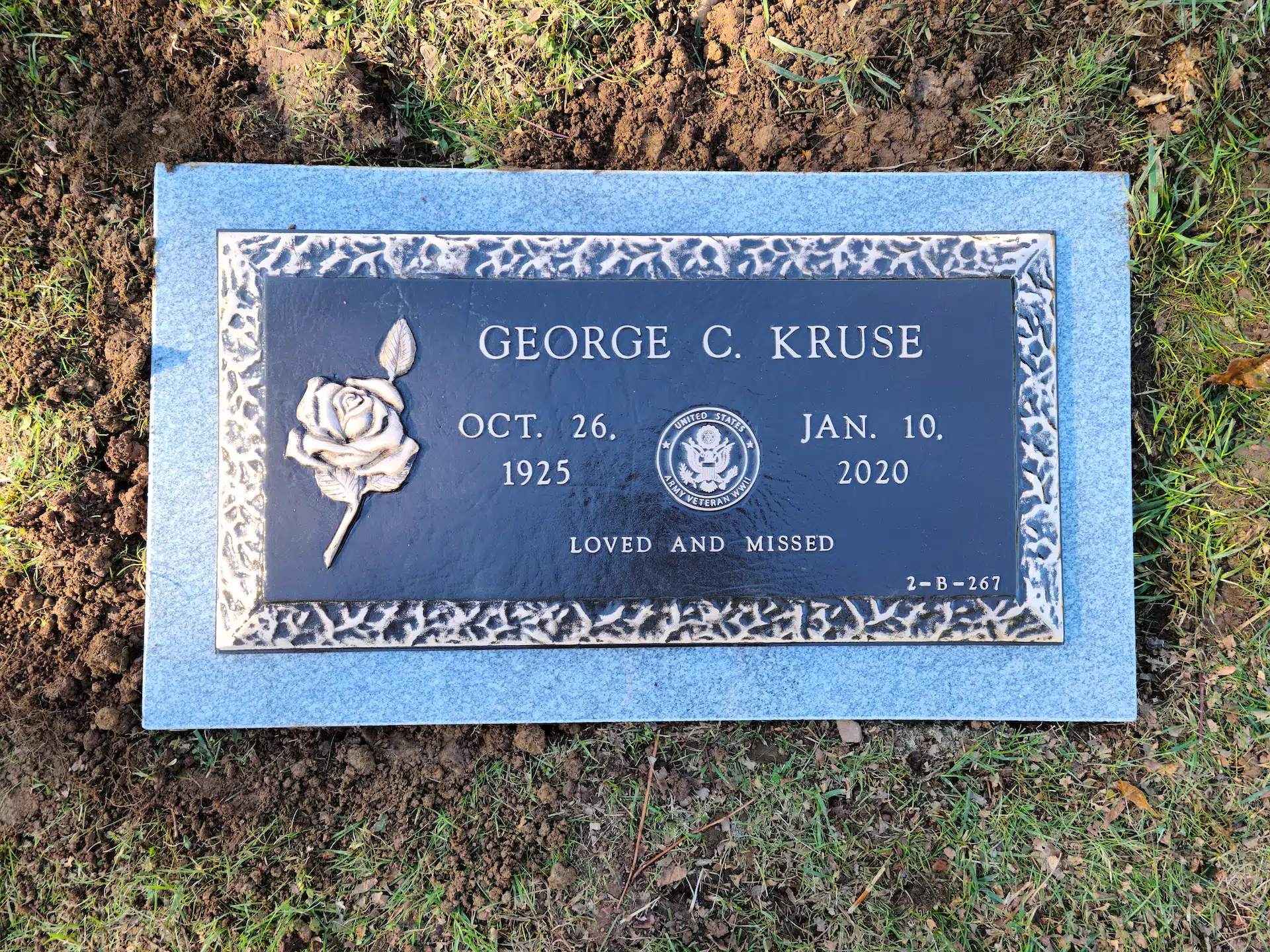 Granite Granite Mausoleum hand-carved by Granite Mausoleum Guide in NJ — image 3
